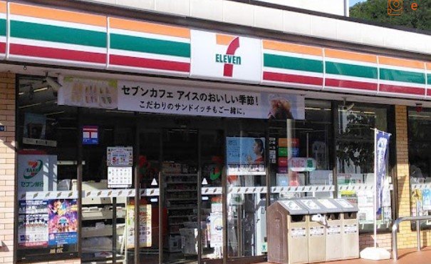 ���֥󥤥�֥���������Į3����Ź ����3ʬ�� 180m