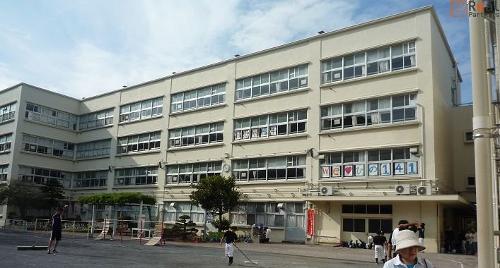 ���ͻ�Ω����ع� ����15ʬ�� 1140m