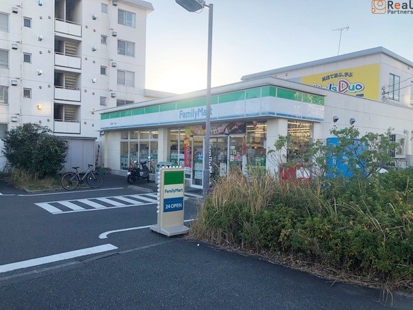 �ե��ߥ꡼�ޡ��ȥ��󥺹����������Ź ����4ʬ�� 286m