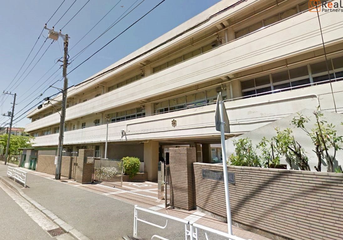 ���ͻ�Ω�������ع� ����13ʬ�� 990m