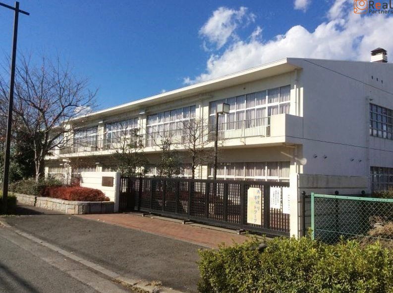 ���ͻ�Ω����ع� ����4ʬ�� 280m