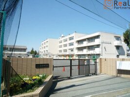 ���ͻ�Ω������ع� ����3ʬ�� 190m