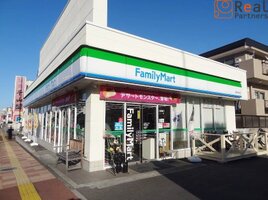 �ե��ߥ꡼�ޡ����ḫ����Ź ����6ʬ�� 440m