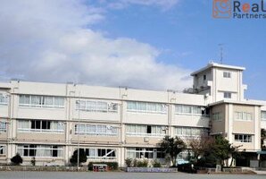 ����Ω�ڷ�ع� ����5ʬ�� 400m