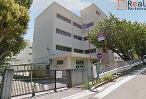 ���ͻ�Ω��˾������ع� ����8ʬ�� 610m