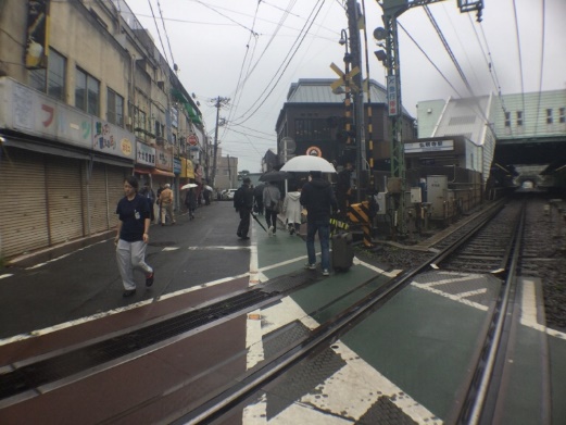 ���ͤβ�Į�����Х��������޹�������